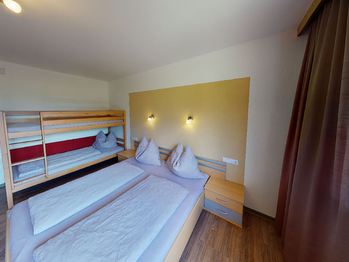Room 5, Pleasant Apartment in Stumm With Garden, Schwaz
