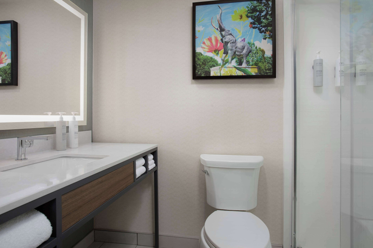 Bathroom 4