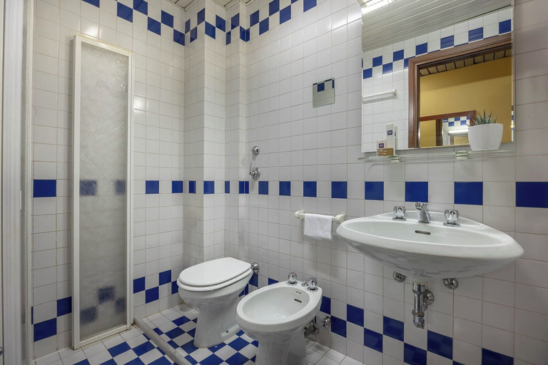 Bathroom 5, iH Hotels Padova Admiral, Padua