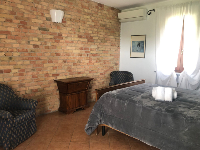 Bedroom 3, Cascina Dani, Asti