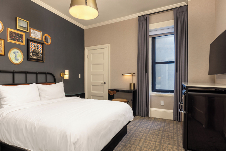 Bedroom 10