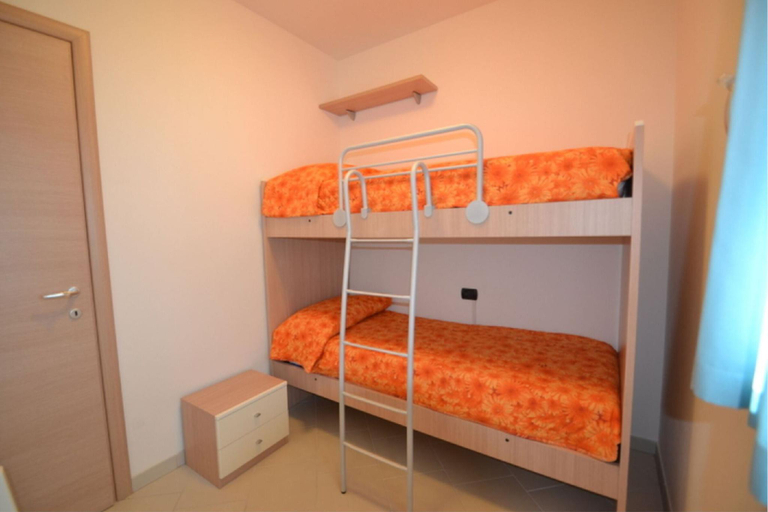 Bedroom 2, Modern flat near center and beach - Beahost, Rovigo