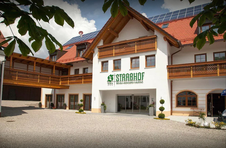 Exterior & Views 1, Hotel Strasshof, Pfaffenhofen an der Ilm