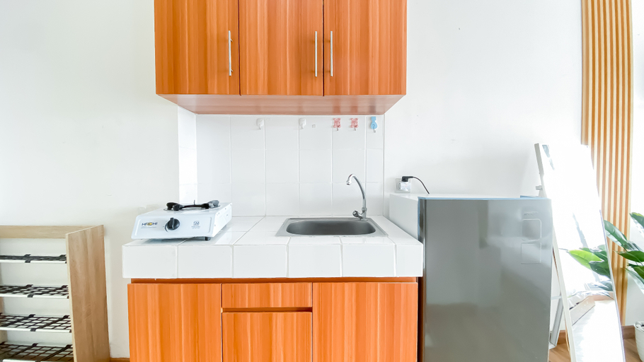 Others 2, Warm Studio Apartment at M-Town Residence By Travelio, Tangerang