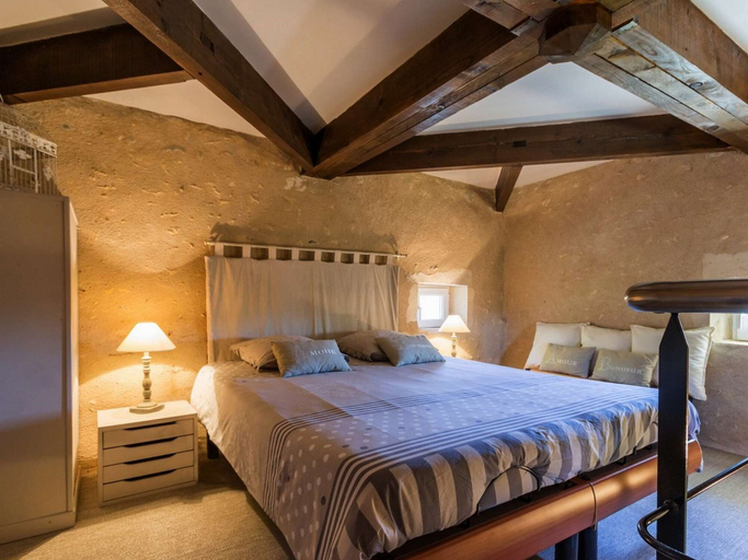 Bedroom 3, Gites de Gondières, Nièvre