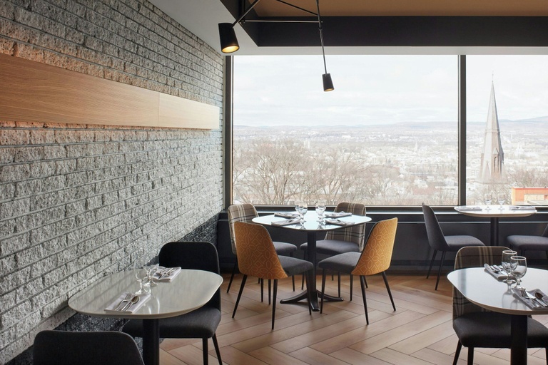 Food & Drinks 5, Delta Hotels by Marriott Quebec, Communauté-Urbaine-de-Québec
