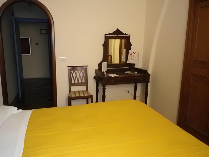 Bedroom 10