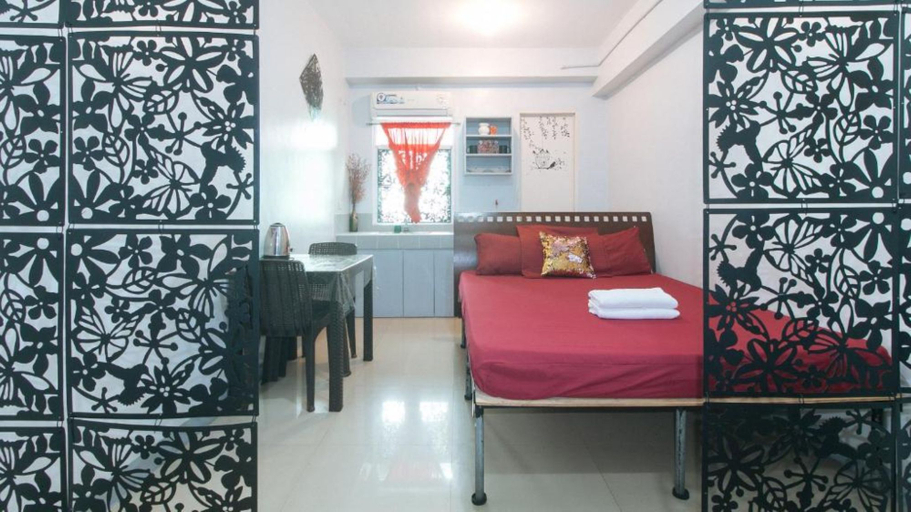 Bedroom 1, Budget Backpackers Transient House near NAIA by RedDoorz, Pasay City