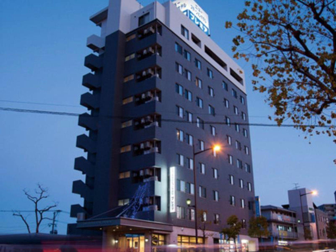 New Station Hotel Premiere, Isahaya