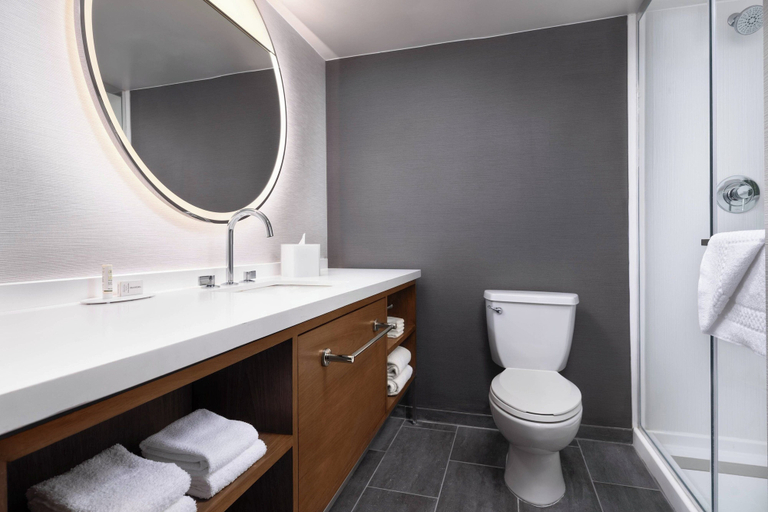 Bathroom 4, Courtyard by Marriott San Diego Mission Valley/Hotel Circle, San Diego