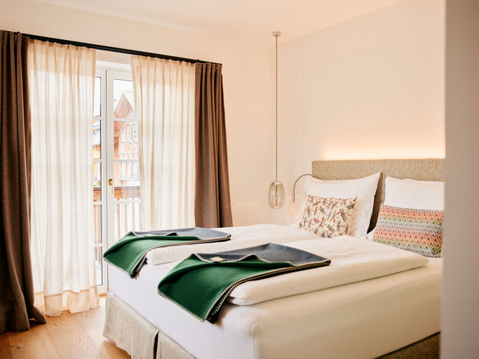 Bedroom 3, TAUROA Seehotel Grundlsee, Liezen