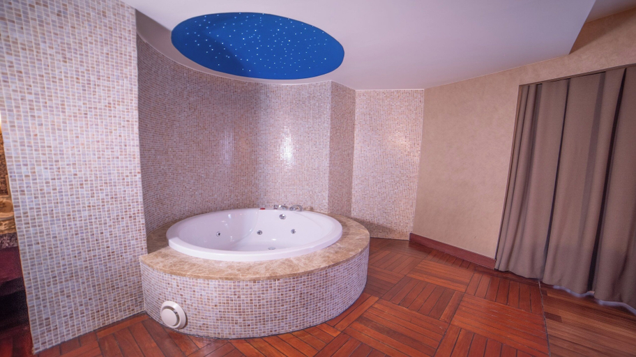Bathroom 4, Royal Dragon Hotel – All Inclusive, Manavgat