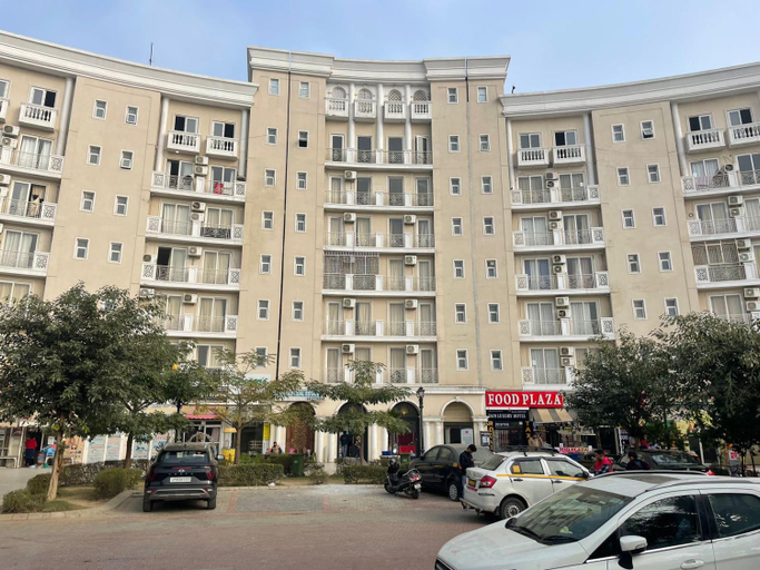 Exterior & Views, Govinda's Grace, Mathura