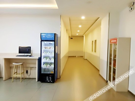 Others 2, Hanting Hotel (Ji'nan Railway Station Square), Jinan