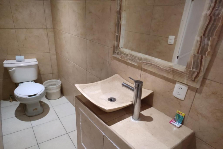Bathroom 3, Hotel Ashly, Acapulco de Juárez