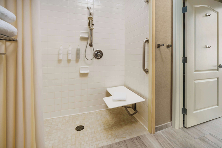 Bathroom 4, Homewood Suites by Hilton Providence/Warwick, Kent
