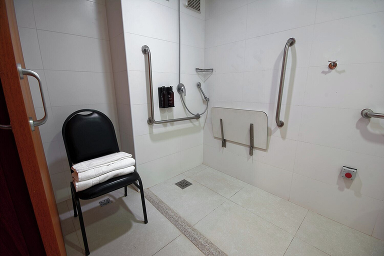 Bathroom 5, Golden Tower Express Araraquara by Fênix Hotéis, Araraquara