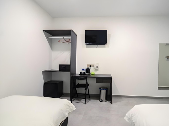 Bedroom 10