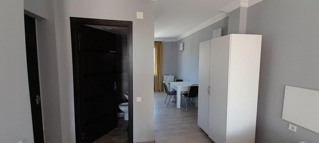 Others 5, Hotel 288a, Kobuleti