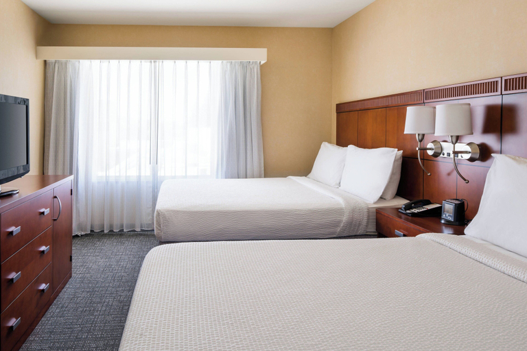 Bedroom 3, Courtyard by Marriott Sacramento Cal Expo, Sacramento