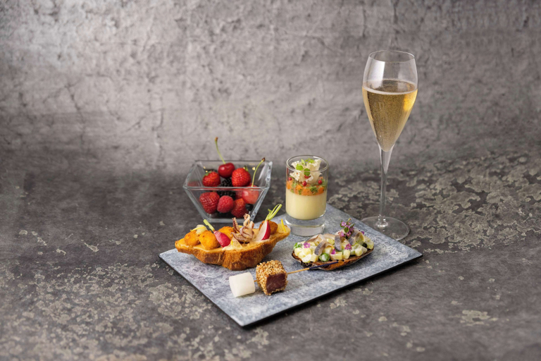 Food & Drinks 11