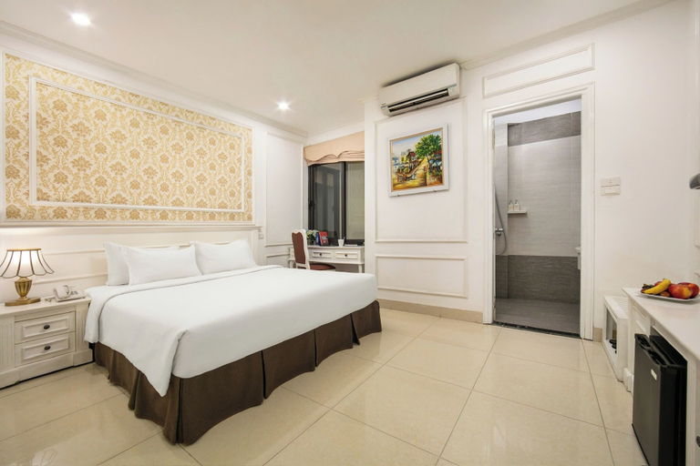 Bedroom 5, Toan Thang Hotel by Bay Luxury, Long Biên