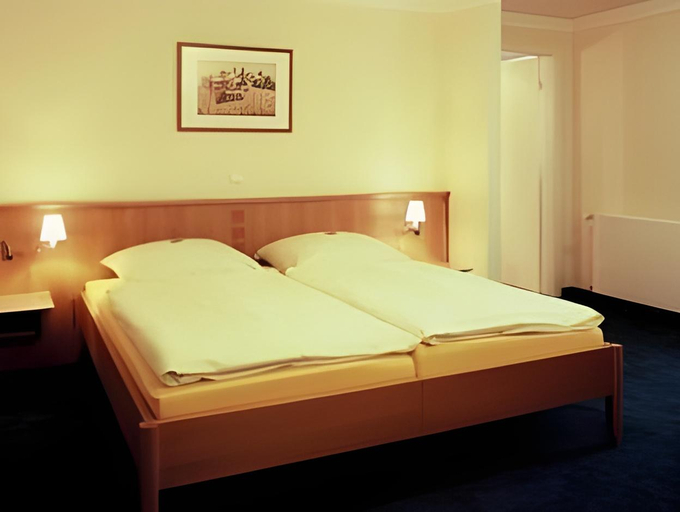 Bedroom 8