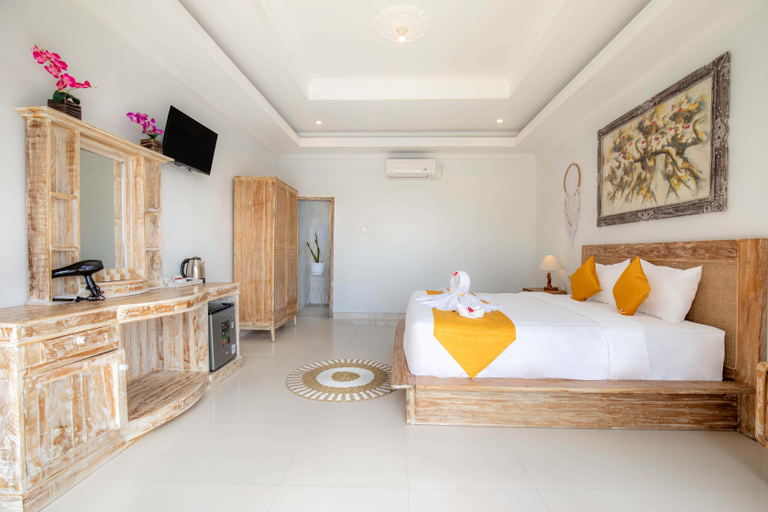 Bedroom 8