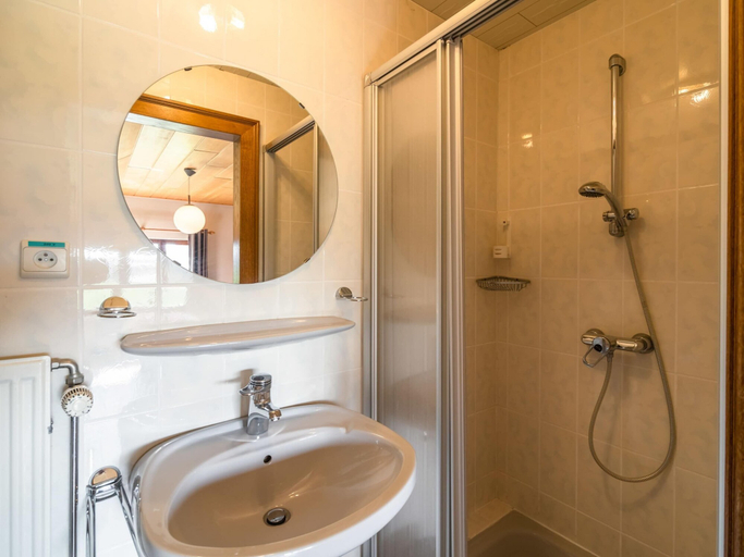 Bathroom 3, Gouvy Getaway holiday home, Luxembourg