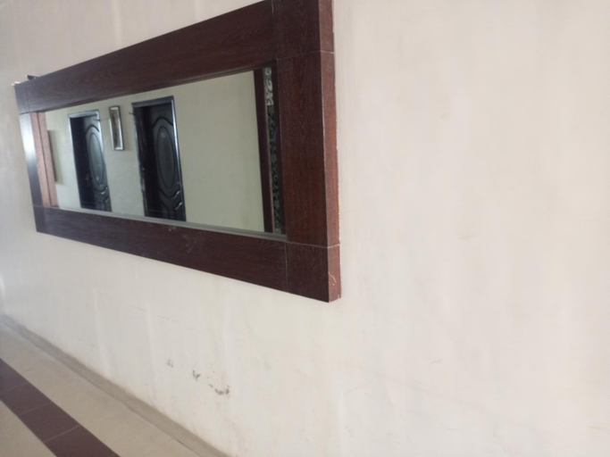 Others 5, Five Monts Hotel, Multan
