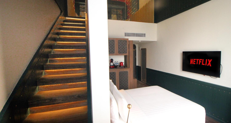 Bedroom 12