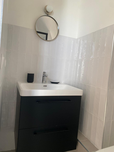 Bathroom 3, Villa Stella, Oise