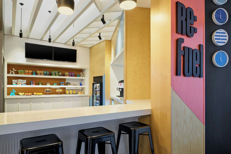 Food & Drinks 5, Aloft by Marriott Portland Downtown Waterfront ME, Cumberland