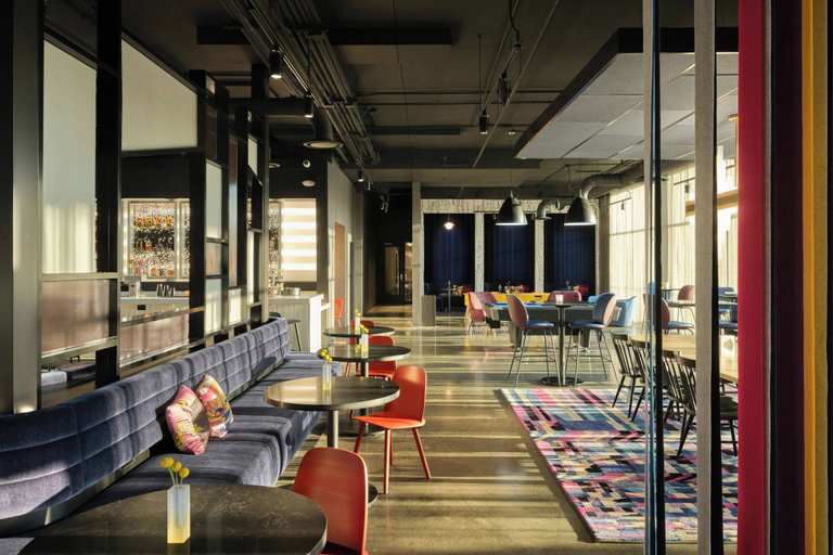Food & Drinks 4, Aloft by Marriott Waukee, Dallas