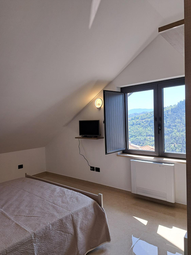 Others 2, Villa Corina, Cosenza
