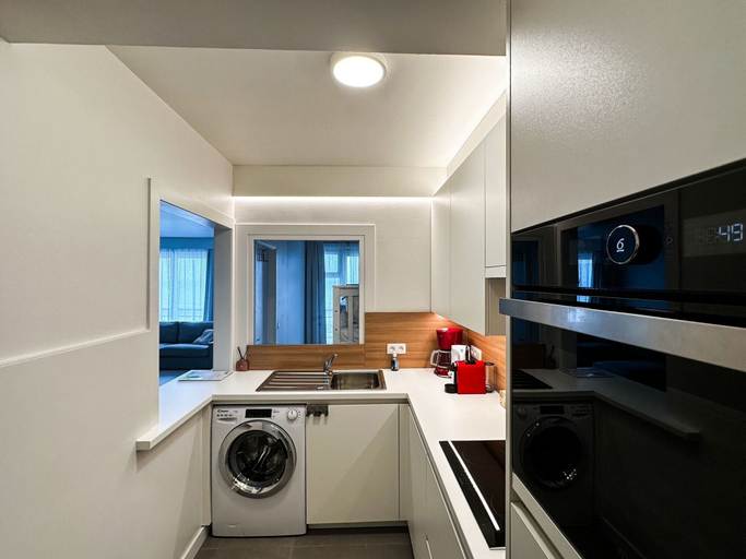 Private kitchen 4, Apartment in Nieuwpoort With Sea Views, West-Vlaanderen