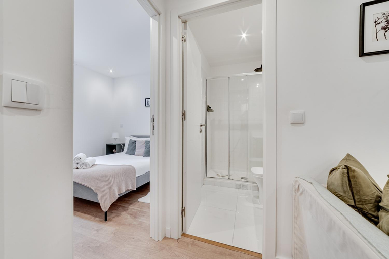Bedroom 2, Taipas Cozy Apartments, Lisbon