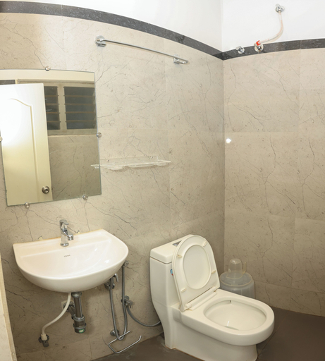 Bathroom 4, Nilan Zingle Resort, Puducherry