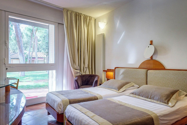 Bedroom 3, Residence Riva degli Etruschi, Livorno