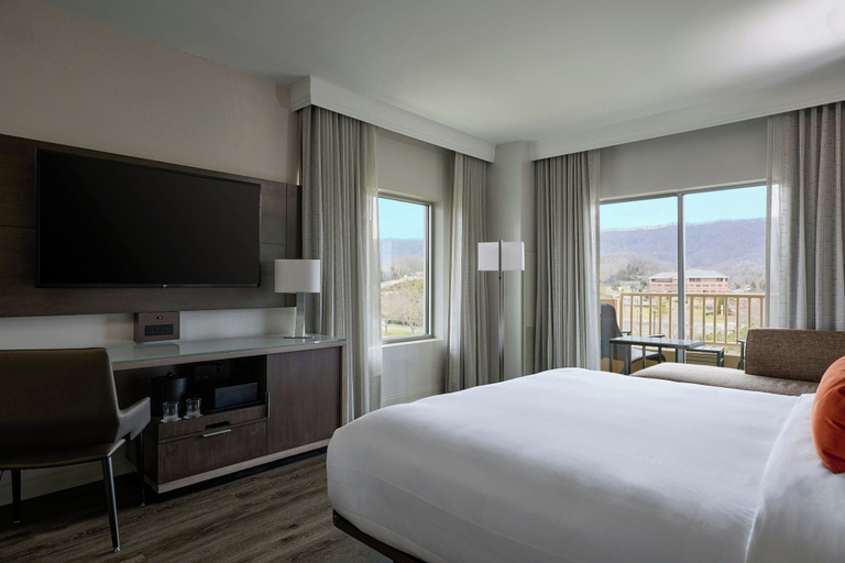 Bedroom 3, MeadowView Conference Resort & Convention Center, Sullivan