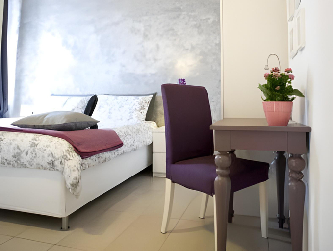 Bedroom 9