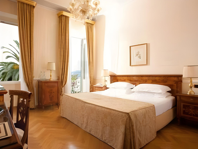 Bedroom 12