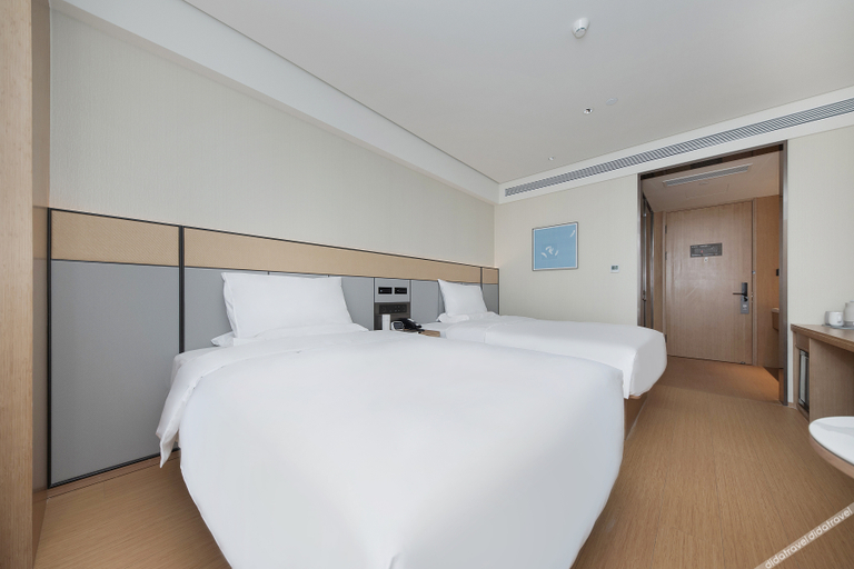 Bedroom 2, JI Hotel Rongcheng Chengshan Avenue, Weihai