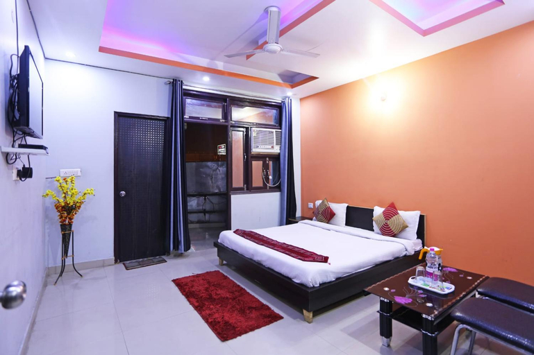 Bedroom 1, Airport Hotel Starry Twilight, Delhi