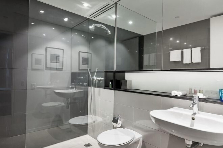Bathroom 21