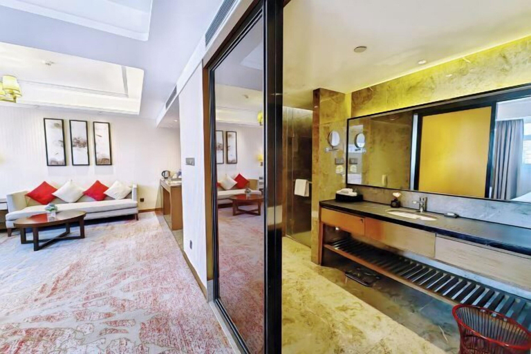 Bedroom 13