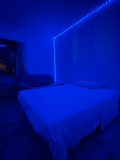 Bedroom 4, Pacific Room, Chieti