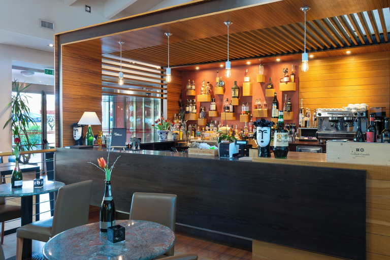 Food & Drinks 5, Admiral Park Hotel by Falco D'Oro Hotels, Bologna