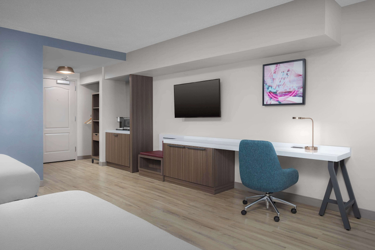Bedroom 17