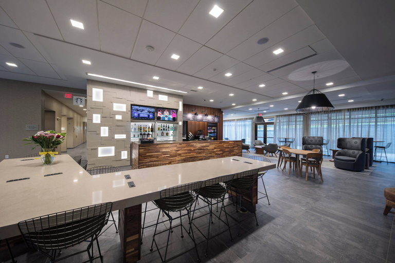 Food & Drinks, Courtyard by Marriott Russellville, Pope